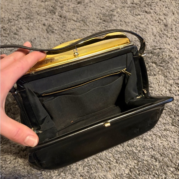 Vintage Leather Handbag - Picture 2 of 4